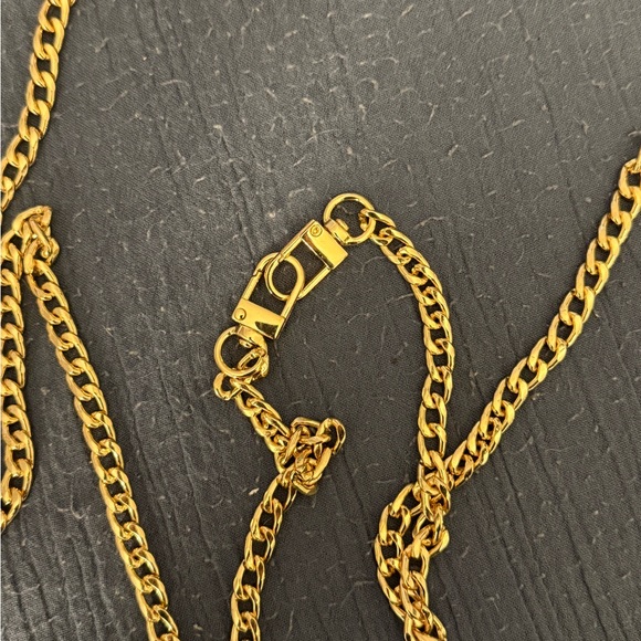 Prada Red Leather Chain Shoulder Bag - Picture 7 of 9